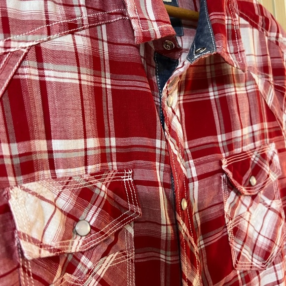 Distillery men’s soft easy to wear shirt. - Picture 4 of 6